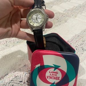 Black leather Fossil watch